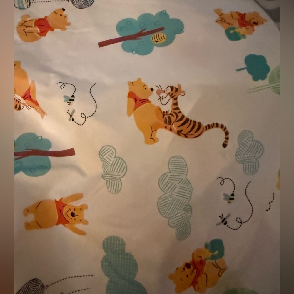 Crib bedding sheet and skirt